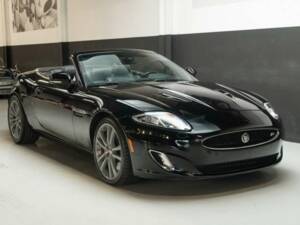 Image 16/50 of Jaguar XKR (2013)