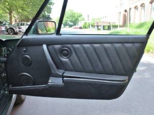 Bild 9/20 von Porsche 911 Carrera 4 (1991)
