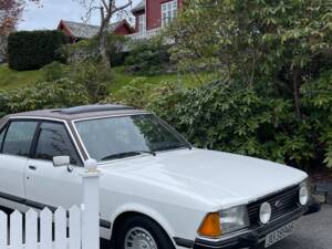 Image 21/62 of Ford Granada 2.8 (1977)