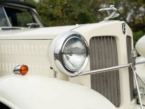 Image 35/50 of Beauford Serie 3 (2010)