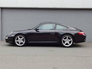 Image 6/74 of Porsche 911 Carrera (2005)