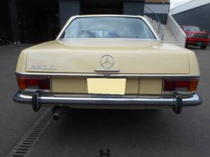 Image 4/20 of Mercedes-Benz 280 C (1973)