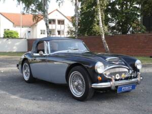 Image 3/22 of Austin-Healey 3000 Mk II (BJ7) (1963)