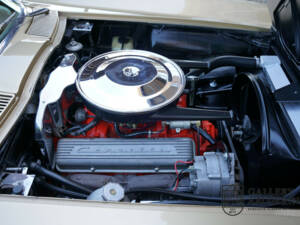 Immagine 3/50 di Chevrolet Corvette Sting Ray (1963)
