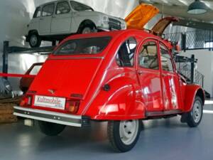 Image 4/11 of Citroën 2 CV 6 Club (1990)