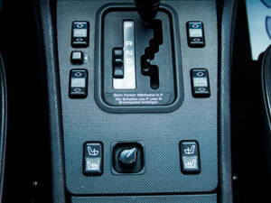 Image 19/29 of Mercedes-Benz C 36 AMG (1994)