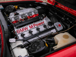 Image 3/34 of BMW M3 (1987)