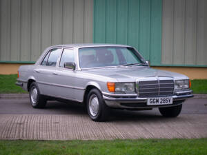 Image 7/31 of Mercedes-Benz 350 SE (1979)