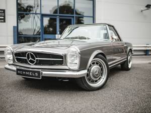 Immagine 4/12 di Mercedes-Benz 280 SL (1968)