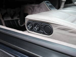 Image 31/97 of Porsche 911 Carrera 4 (1991)