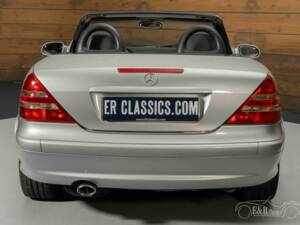 Image 13/19 de Mercedes-Benz SLK 320 (2000)