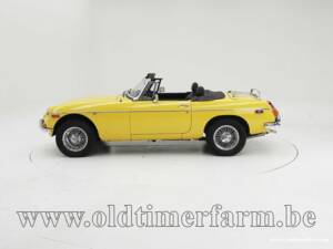 Image 8/15 of MG MGB (1978)