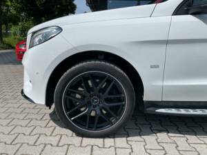 Imagen 9/19 de Mercedes-Benz GLE 350 d 4MATIC (2016)