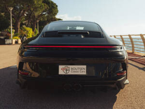 Immagine 4/12 di Porsche 911 GT3 Touring (2023)