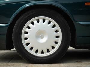 Afbeelding 13/50 van Jaguar XJ6 3.2 (1995)