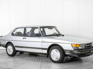 Image 5/42 of Saab 900 Turbo (1984)