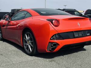 Image 9/49 of Ferrari California 30 (2013)