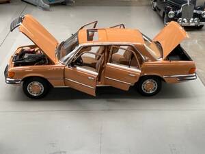 Image 21/35 of Mercedes-Benz 280 SE (1978)