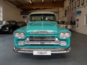 Image 8/38 of Chevrolet Apache Stepside (1958)