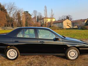 Bild 5/100 von Alfa Romeo 155 Twin Spark 2.0 16V (1995)