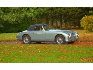 Immagine 35/50 di Aston Martin DB 2&#x2F;4 Mk I Vantage Convertible (1952)