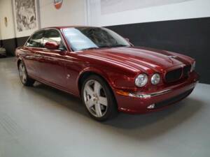 Imagen 2/50 de Jaguar XJR (2007)