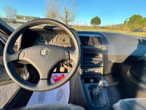 Image 19/29 de Alfa Romeo 164 2.0 Super V6 (1993)