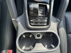 Bild 16/61 von Porsche Cayenne S (2010)