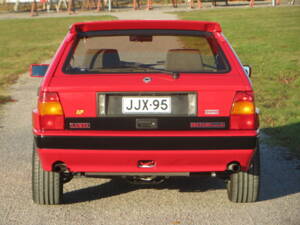 Image 14/85 of Lancia Delta HF Integrale 16V (1990)