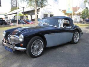 Image 4/22 of Austin-Healey 3000 Mk II (BJ7) (1963)