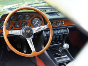 Imagen 33/50 de FIAT Dino 2400 Coupe (1972)