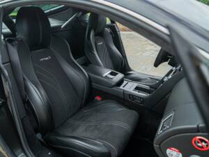 Afbeelding 31/50 van Aston Martin V8 Vantage S (2013)