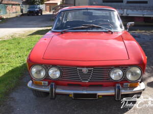 Imagen 3/42 de Alfa Romeo 2000 GTV (1971)