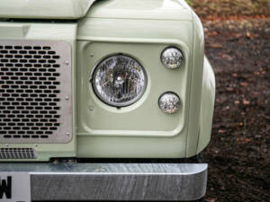 Bild 38/42 von Land Rover Defender 110 (1996)