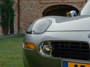 Image 51/185 of BMW Z8 (2001)