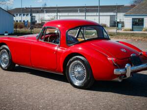 Image 5/49 of MG MGA 1500 (1958)