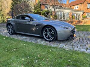 Afbeelding 12/49 van Aston Martin V12 Vantage (2009)