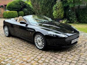 Image 8/32 of Aston Martin DB 9 Volante (2006)