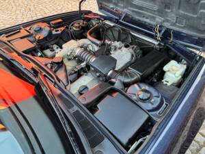 Immagine 50/99 di BMW 735i (1988)