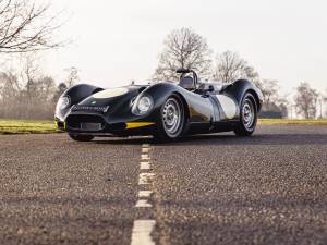 Imagen 21/21 de Lister Knobbly (2021)