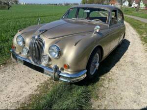 Image 3/6 of Jaguar Mk II 3.8 (1962)