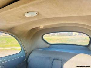 Image 11/16 of Peugeot 203 (1954)