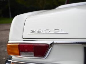 Bild 40/46 von Mercedes-Benz 280 SL (1968)