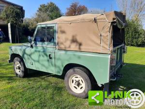 Image 5/10 of Land Rover 88 (1975)