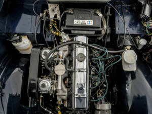 Image 37/50 de Triumph TR 250 (1968)