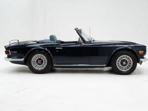 Immagine 6/15 di Triumph TR 6 (1969)