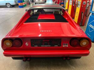 Image 16/16 of Ferrari 328 GTS (1986)