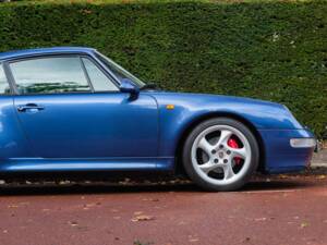 Image 10/41 of Porsche 911 Carrera S (1997)