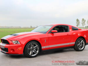 Immagine 7/50 di Ford Mustang Shelby GT 500 (2012)