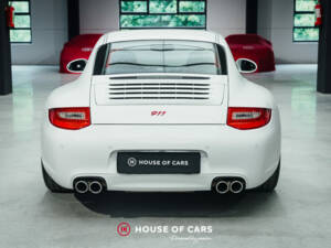 Imagen 8/24 de Porsche 911 Carrera S (2010)